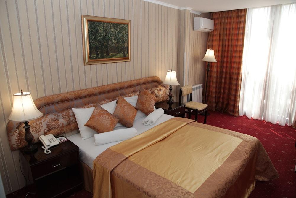 Shirak Hotel Yerevan Luaran gambar